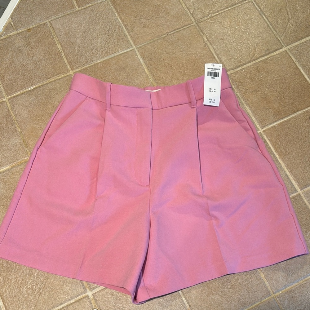 NEW Abercrombie & Fitch Pink Women's Shorts